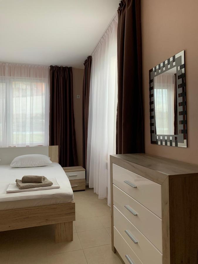 Villa Rouge - Apartment Victoria Sozopol Extérieur photo
